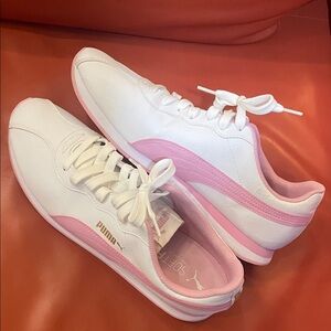 Puma Turin II White and Pink SoftFoam Sneakers-unisex